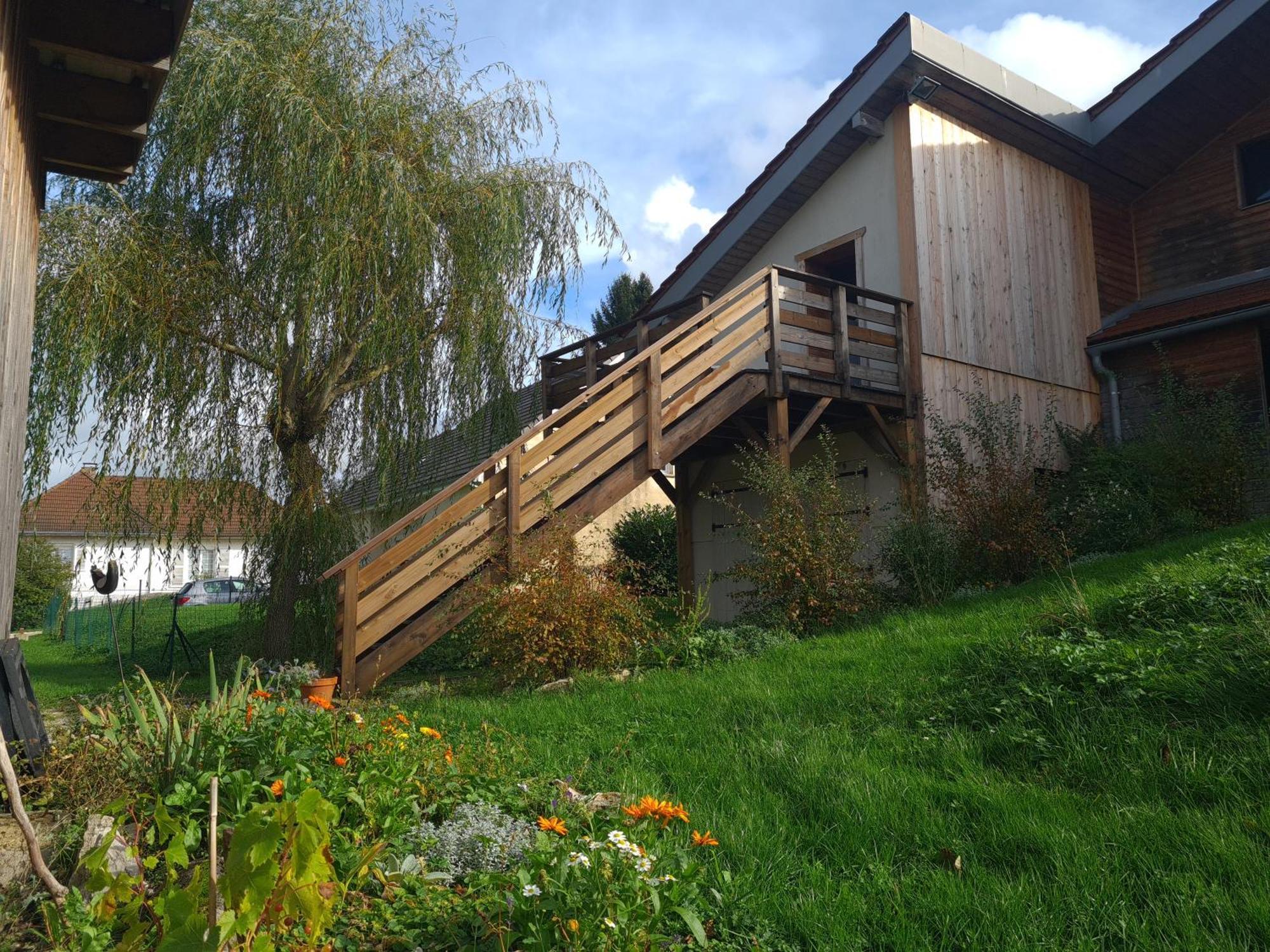 Sous Le Saule Apartment Nods Luaran gambar