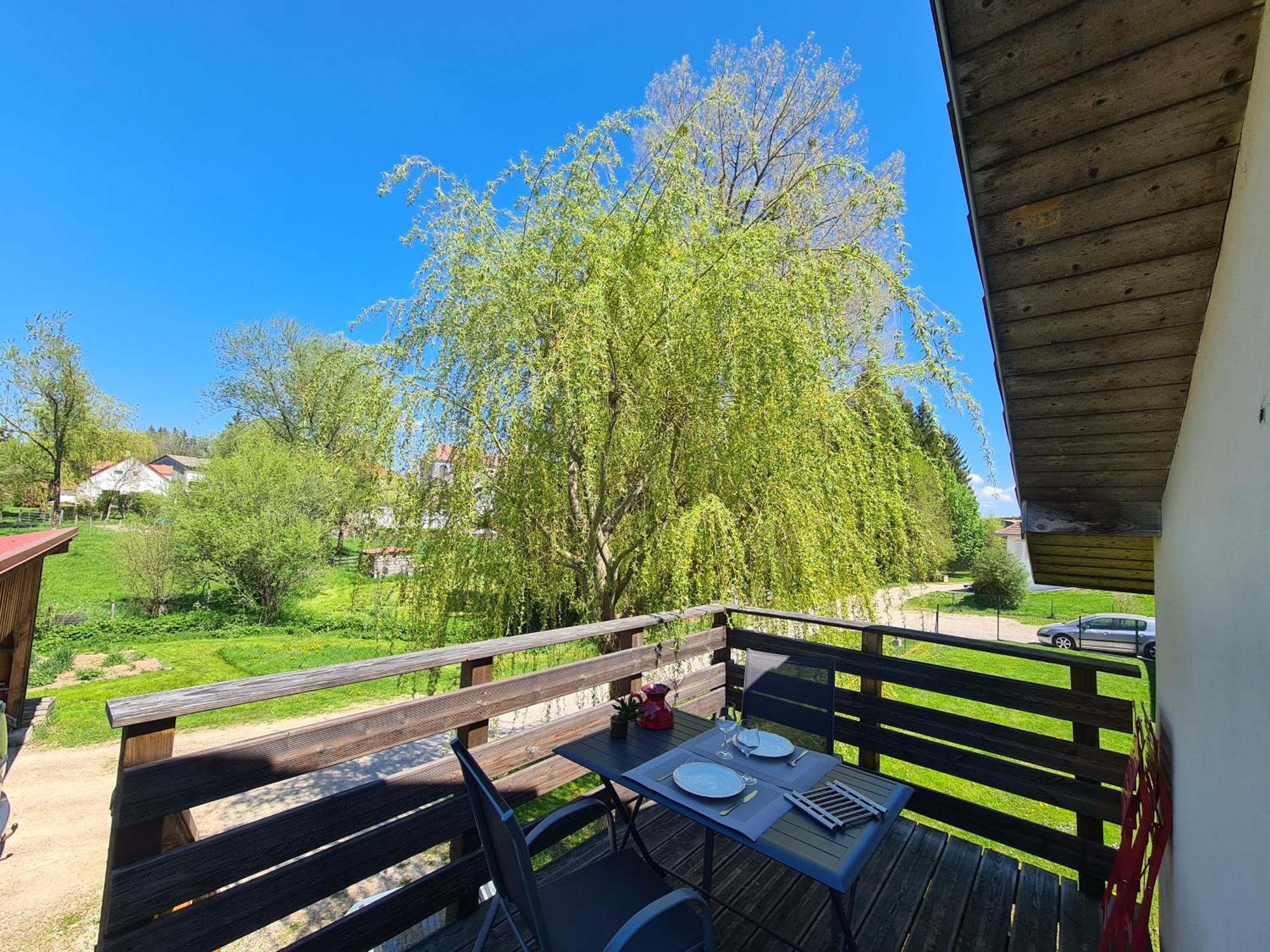 Sous Le Saule Apartment Nods Luaran gambar